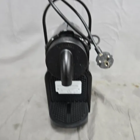 NESPRESSO INISSIA COFFEE MACHINE – DE'LONGHI, BLACK (BOXED)