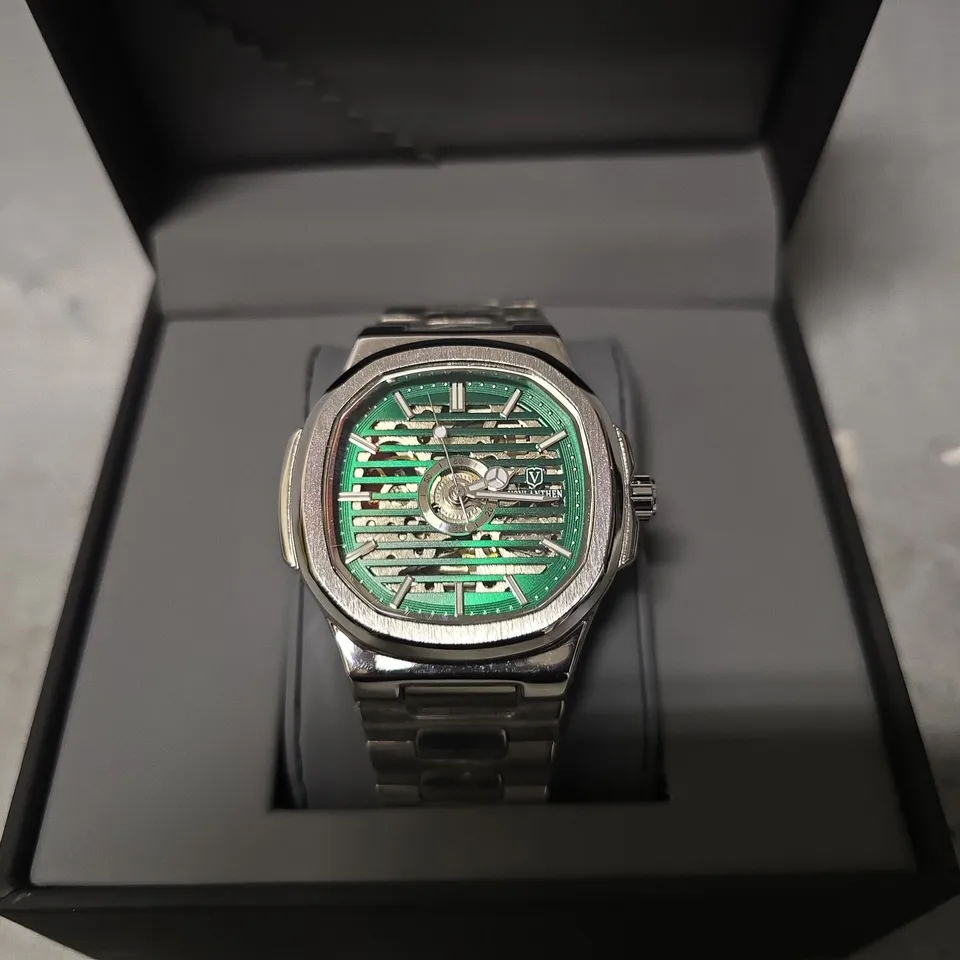 BOXED VONLANTHEN GREEN DIAL SQAURE FACE WATCH