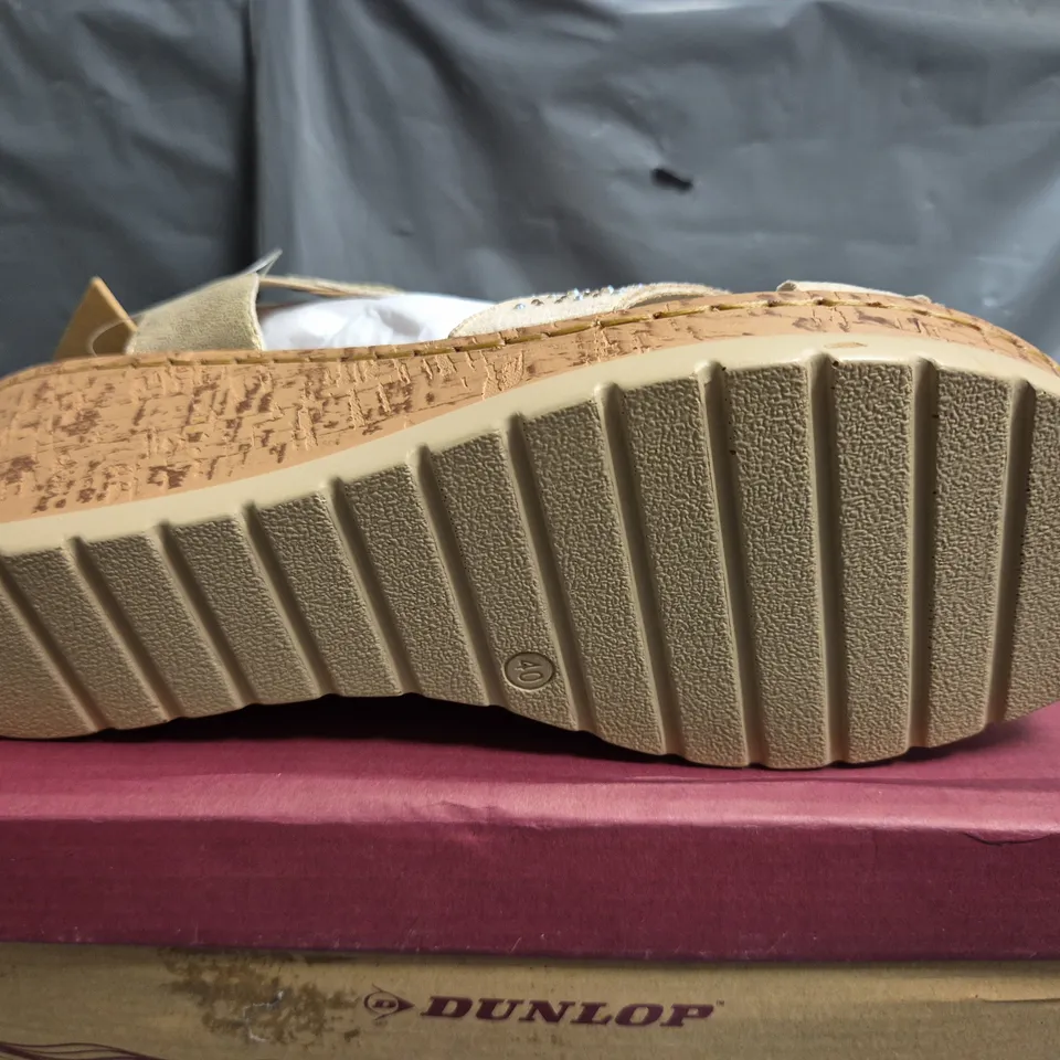 BOXED PAIR OF DUNLOP WHITSON OPEN TOE SHOES IN PALE GOLD COLUR WITH SEQUIN DECORATION - UK 7