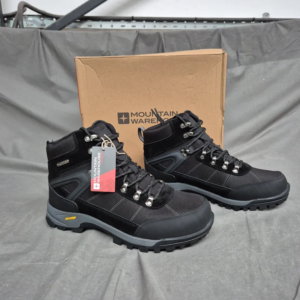 BOXED PAIR OF MOUNTAIN WAREHOUSE EXTREME ISOGRIP WATERPROOF HIKING BOOT UK 9 