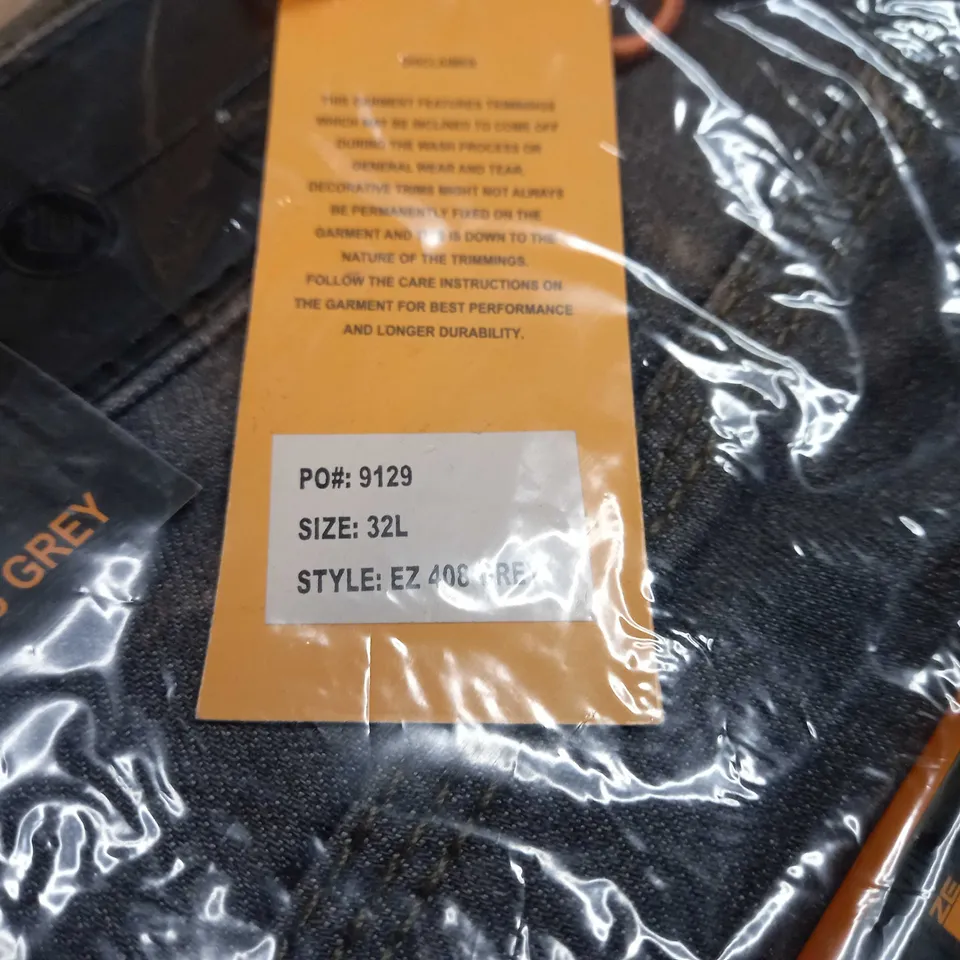 PACKAGED ENZO BLUE JEANS - SIZE W32L