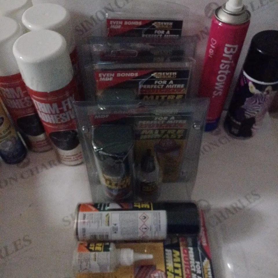 BOX OF HOUSEHOLD ITEMS TO INCLUDE BRISTOWS HAIRSPRAY , SCHOLL FRESH STEP ANTI-PERSPIRANT , ETC