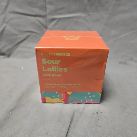 ROYAL ESSENCE SOUR LOLLIES BATH BOMBS – JEWELLERY SURPRISE INSIDE (230 G)