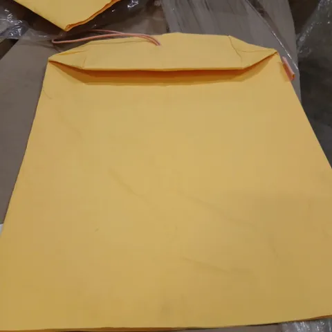 PALLET OF APPROXIMATELY 1800 BIRCHBOX WASHABLE PAPER BAGS
