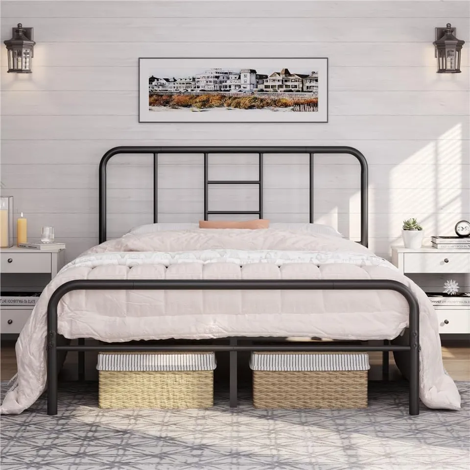 BOXED YAHEETECH BED FRAME - BLACK, 135 x 190CM 