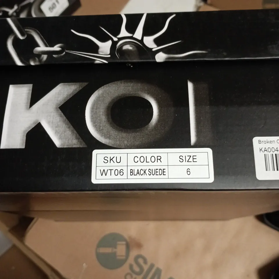 KOI BLACK SUEDE WESTERN BOOTS – UK SIZE 6