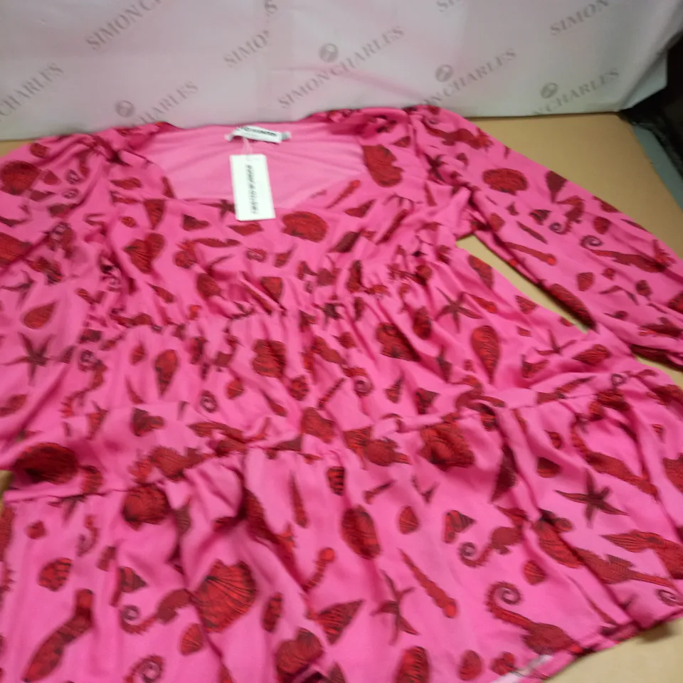 TWISTED UNDER PINK SEA SHELL DRESS - UK 22
