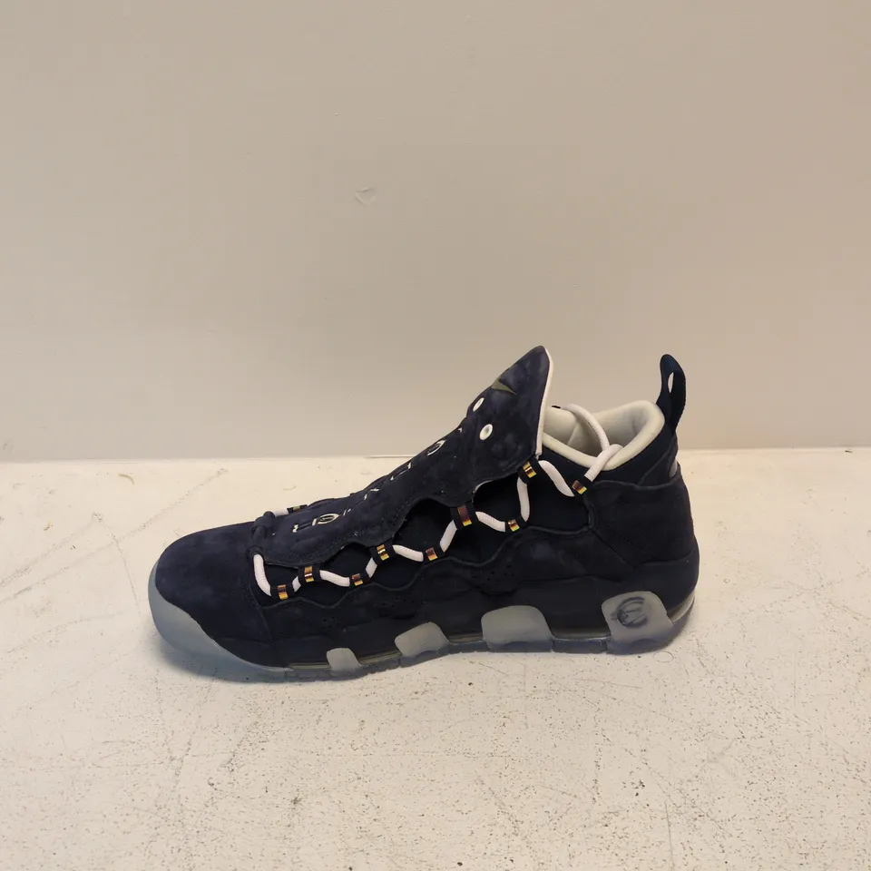 NIKE NAVY SUEDE SNEAKERS WITH LE PAPIER BRANDING – CHUNKY SOLE (UK 9)