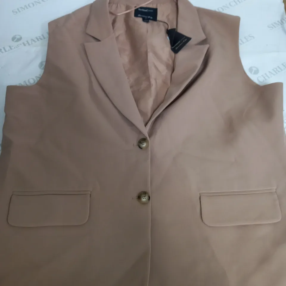 RIVER ISLAND BEIGE SLEEVELESS JACKET - SIZE 16