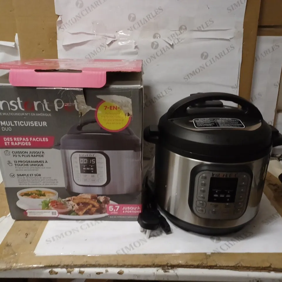 INSTANT POT DUO SMART PRESSURE COOKER