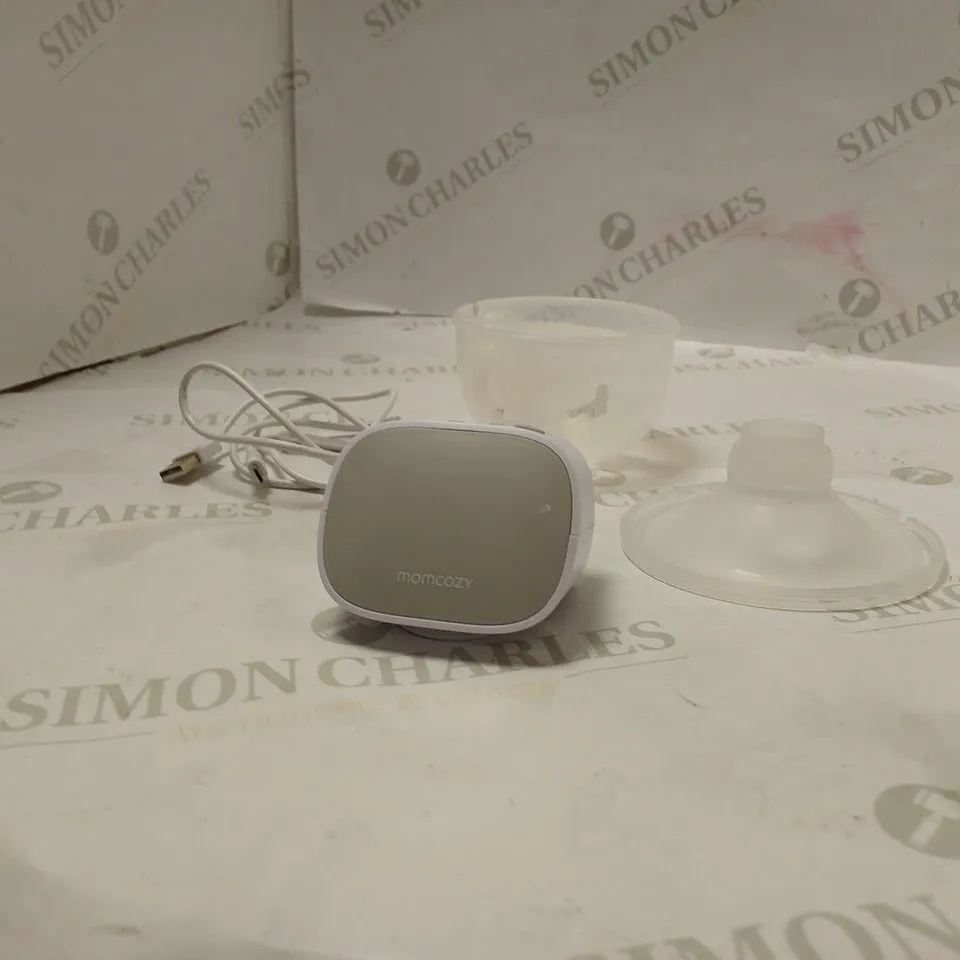 BOXED MOMCOZY BATTERY POWERED BREAST PUMP WITH USB CABLE