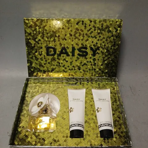 BOXED DAISY BY MARC JACOBS 