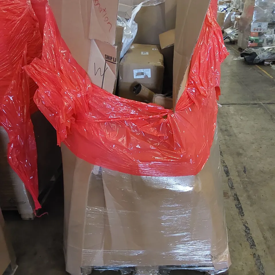 PALLET CONTAINING HOUSEHOLD AND CONSUMER PRODUCTS. INCLUDES EXERCISE MAT, COUNTERBALANCE MONITOR ARM, CEILING FAN/LIGHT ETC 
