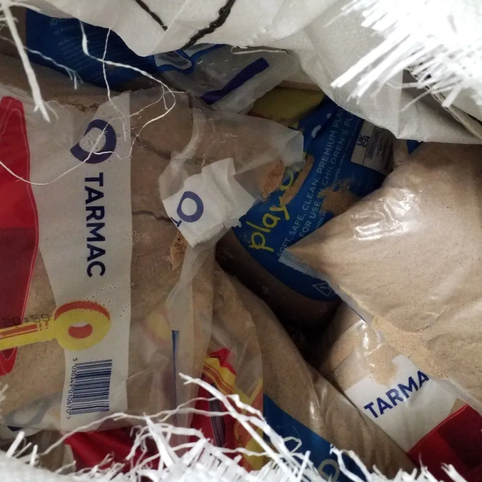 PALLET CONTAINING BAGS OF PLAY SAND 