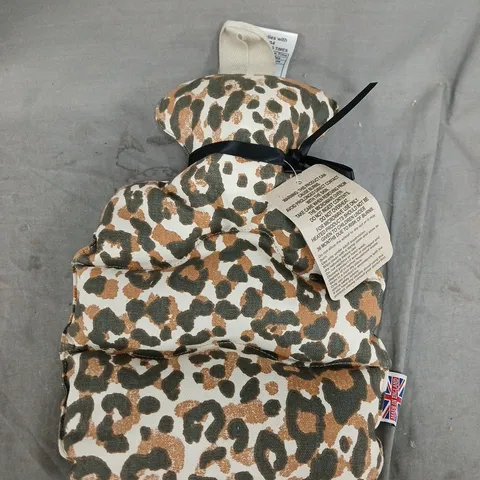 MICROWAVABLE LAVENDER WHEAT BAG – LEOPARD PRINT (THE WHEAT BAG COMPANY)