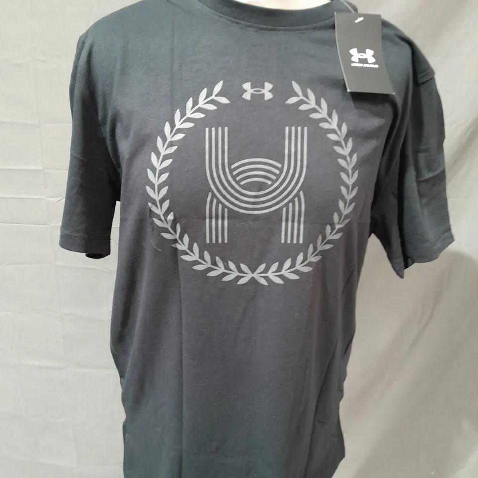 UNDER ARMOUR RUN ANYWHERE T-SHIRT - M