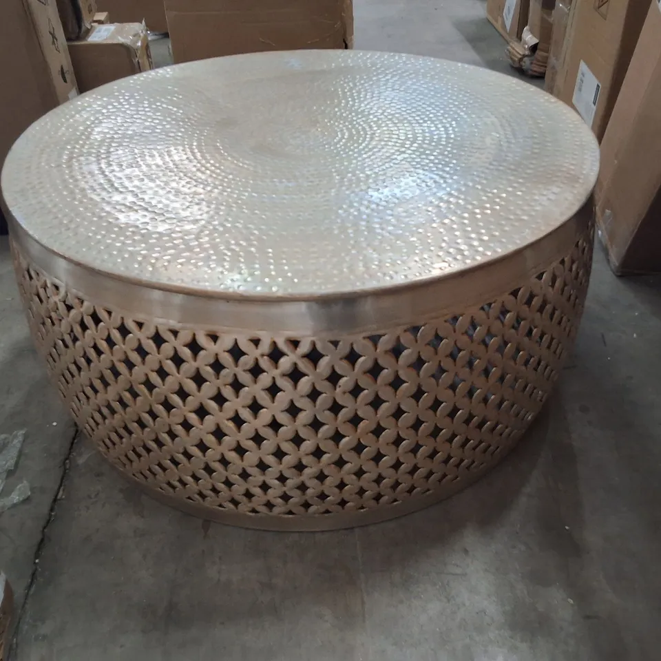 LOWESTOFT COFFEE TABLE 82 X 82 X 38CM