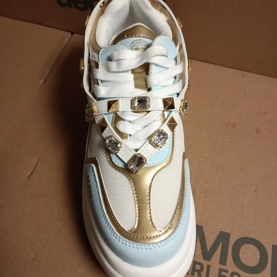 BOXED KOI MONSTER HIGH OH MY RA BEJEWELLED CHUNKY TRAINERS - UK 6