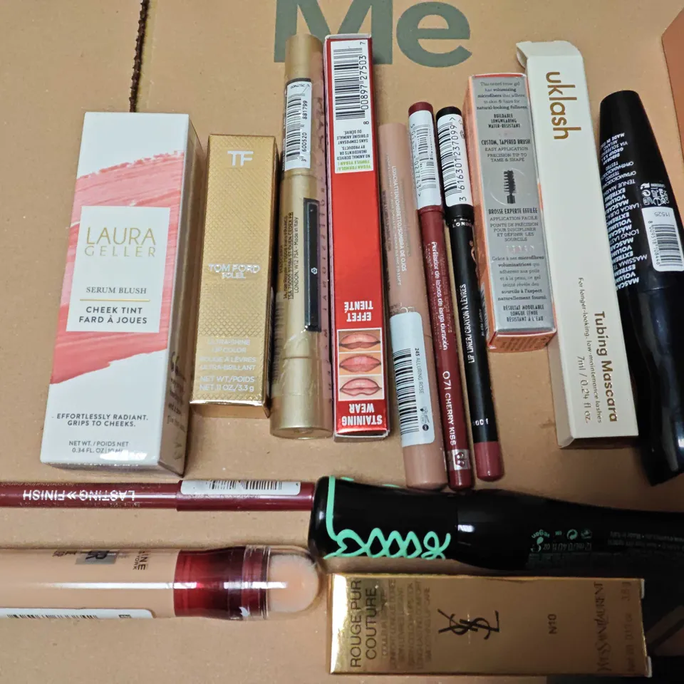LOT OF APPROXIMATELY 22 ASSORTED MAKE UP ITEMS TO INCLUDE MAYBELLINE, YSL, LAURA GELLER AND RIMMEL