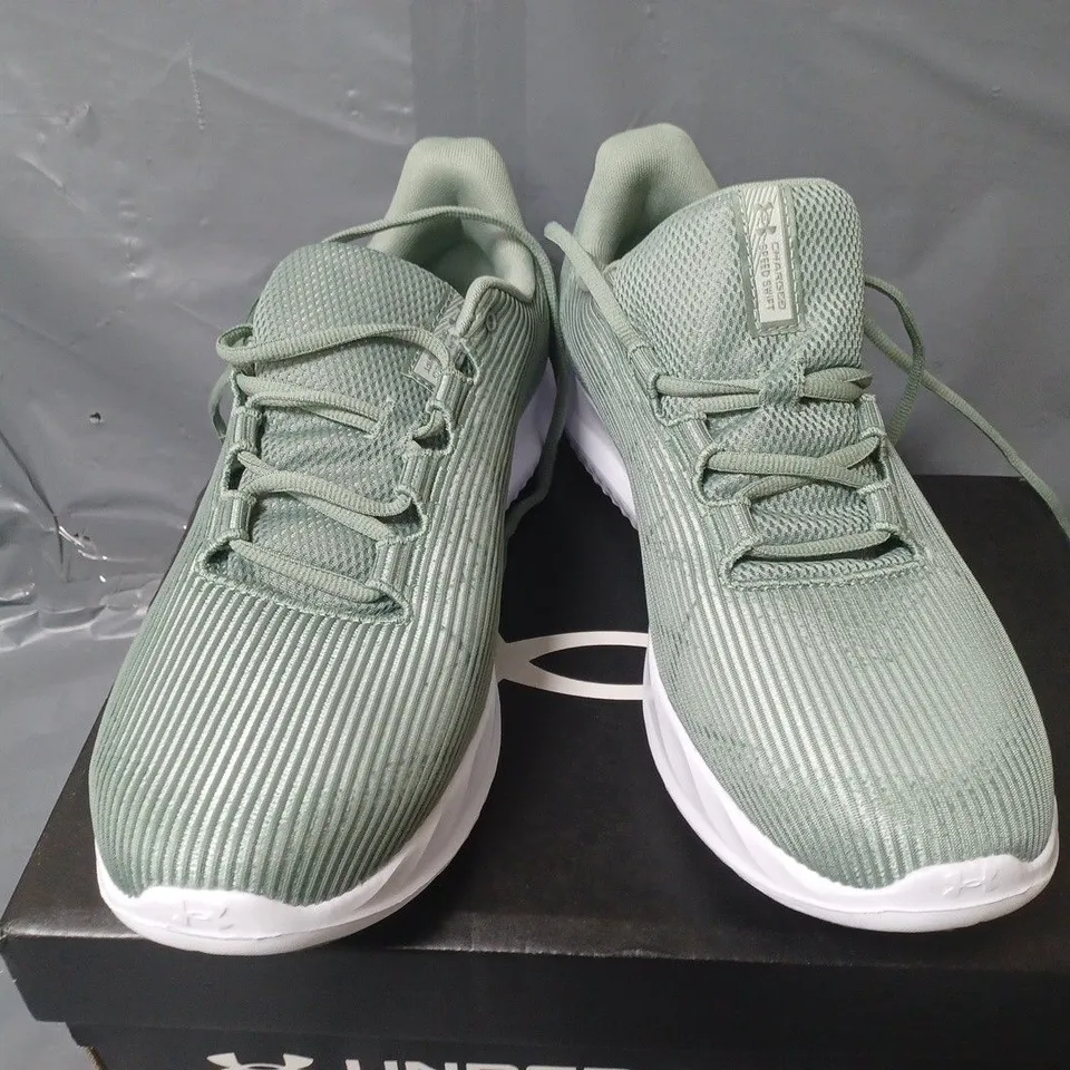BOXED UNDER ARMOUR CHARGED SPEED SWIFT TRAINERS IN GREEN - UK 11