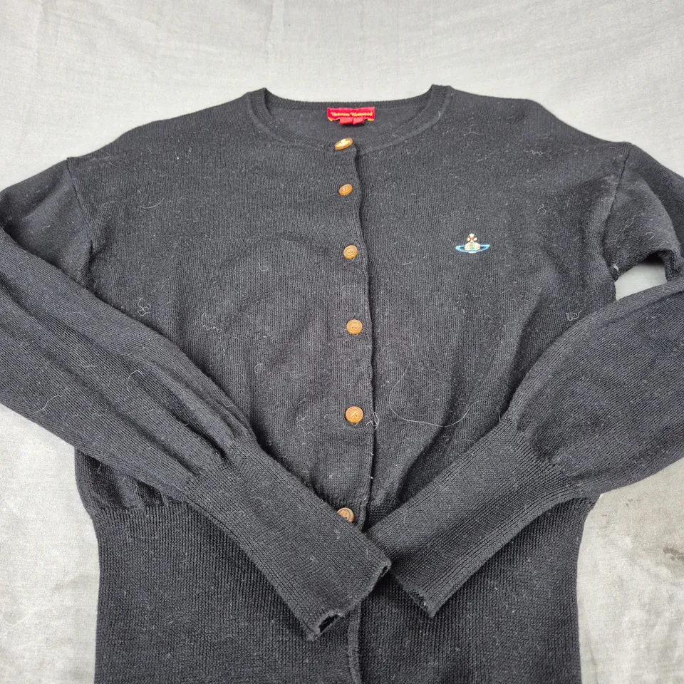 VIVIENNE WESTWOOD BUTTON JUMPER SIZE M