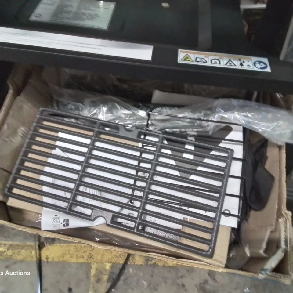 GOODHOME 4 BURNER GAS BBQ WITH SIDE BURNER