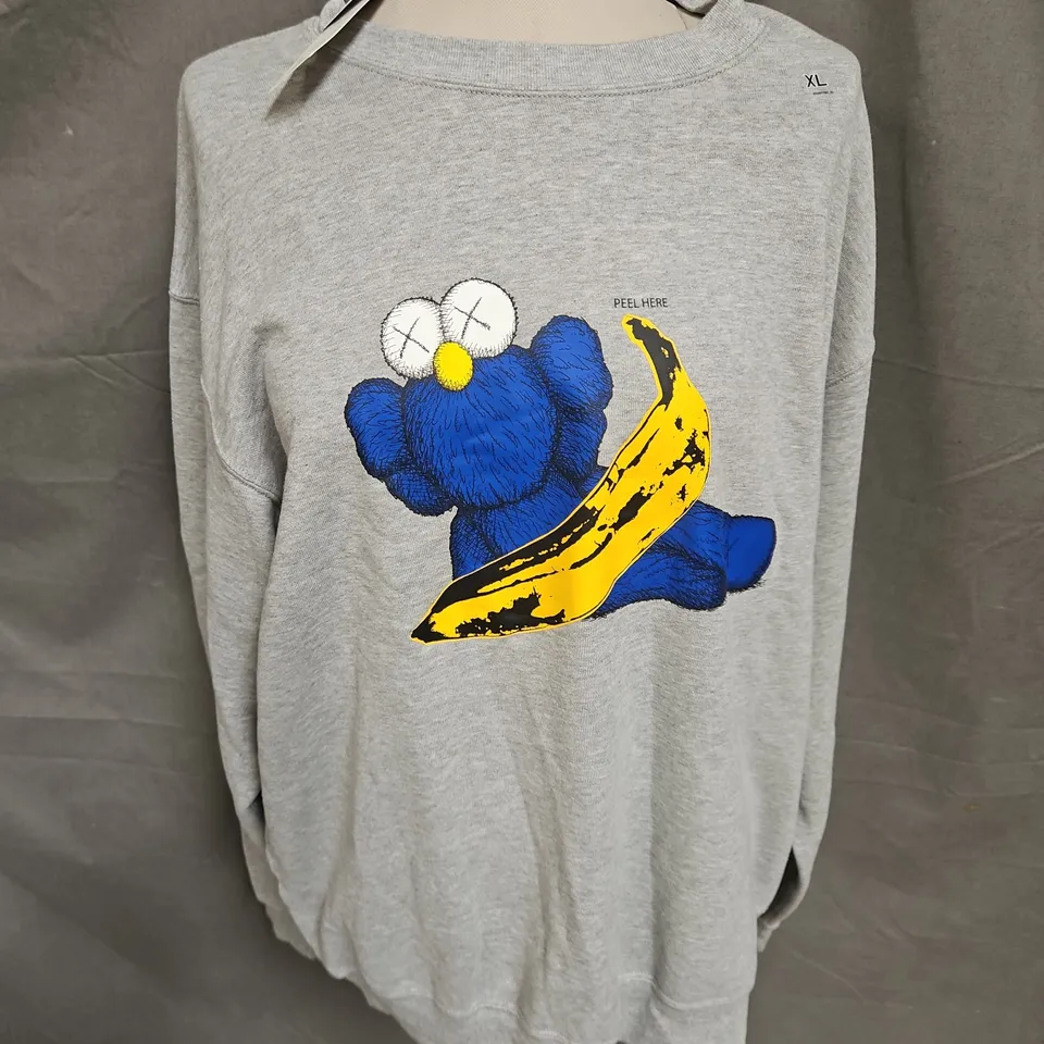 UNIQLO KAWS+WARHOL SWEATSHIRT IN GREY SIZE XL