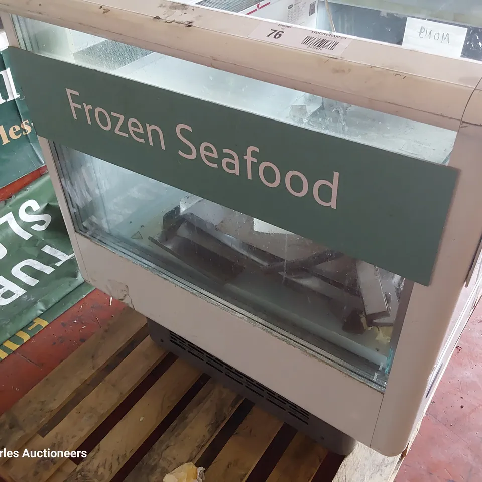 CARRIER OPEN DISPLAY CHEST FREEZER