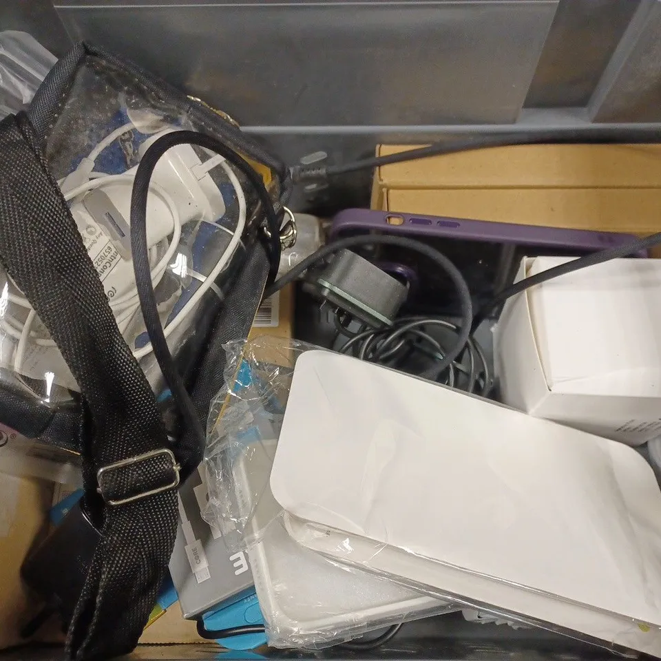 BOX TO CONTAIN APPROX. 30 X ASSORTED PHONE ACCESSORIES. INCLUDES CHARGING WIRES, PHONE CASES, POWER BANKS ETC. BRANDS VARY 