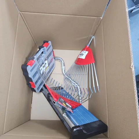 Garden tool set with rake and accessories in box