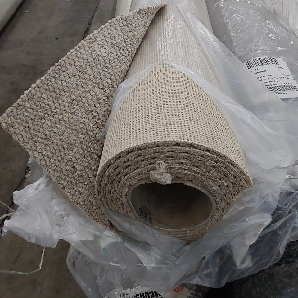ROLL OF QUALITY MARRAKESH BIEGE CABLE CARPET // SIZE: APPROXIMATELY 4 X 3.7m