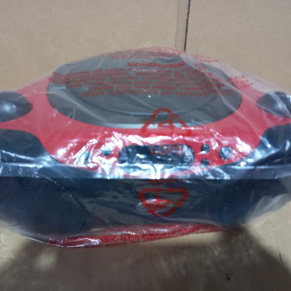 POLAROID BLUETOOTH CD BOOMBOX BLACK/RED