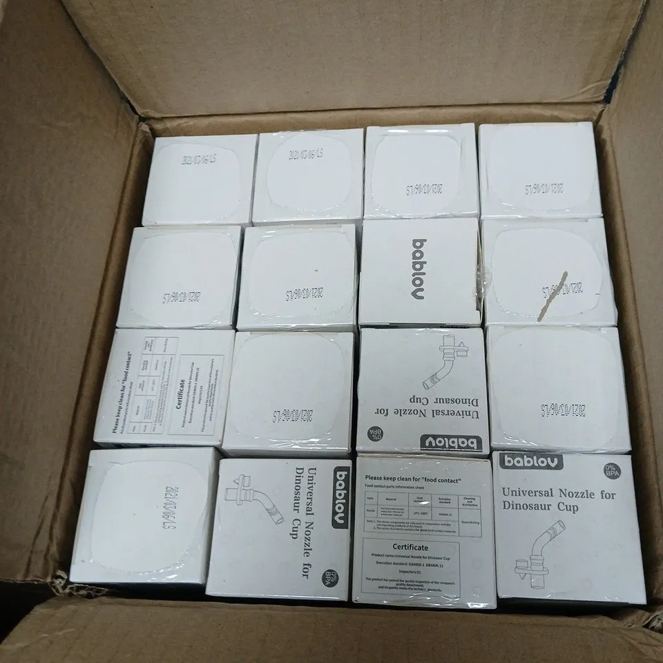 BOX OF APPROXIMATELY 48 X BABLOV UNIVERSAL NOZZLE FOR DINOSAUR CUP