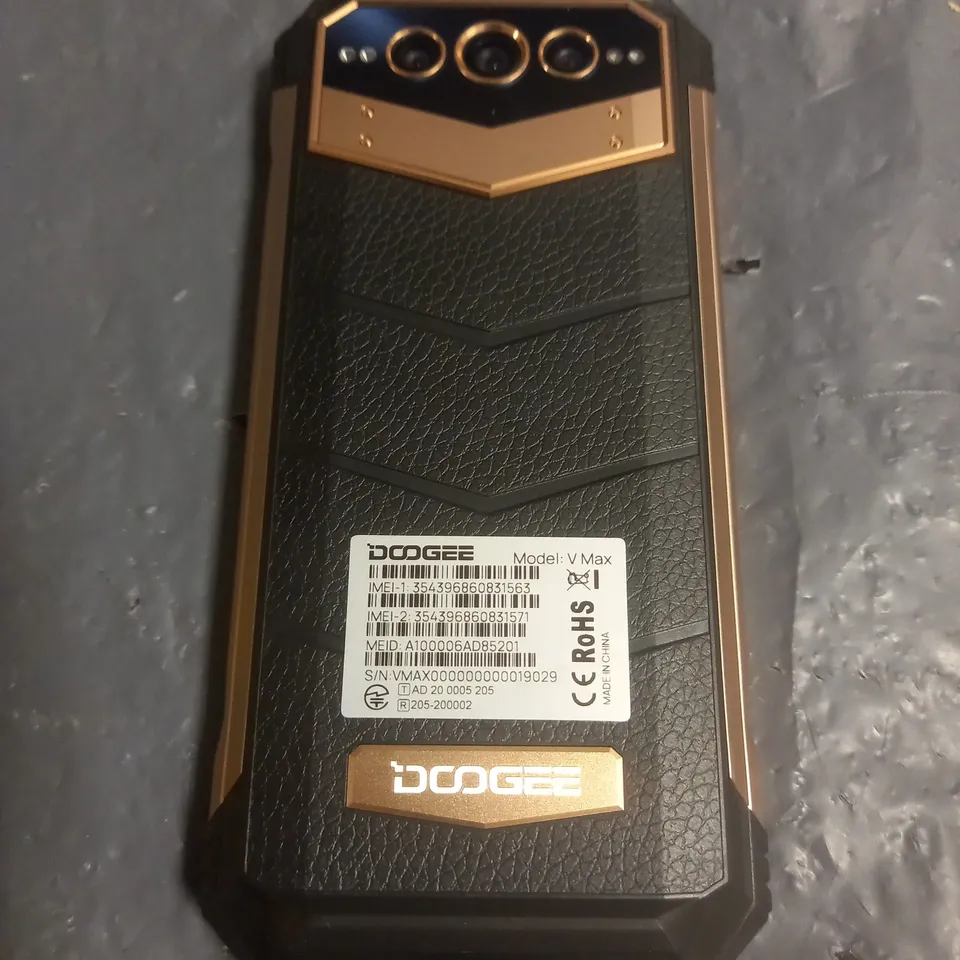 BOXED DOOGEE V-MAX 256GB RUGGED SMARTPHONE