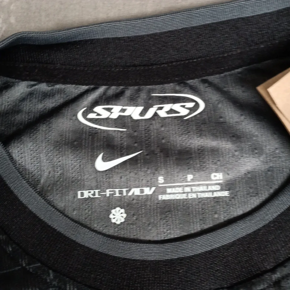 TOTTENHAM HOTSPUR FOOTBALL SHIRT – BLACK AWAY KIT WITH AIA SPONSOR, NIKE DRI-FIT - SMALL