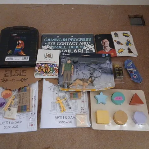 LARGE QUANTITY OF ASSORTED TOYS AND ACCESSORIES TO INCLUDE; STICKERS, DRIVING TEST FLASH CARDS REVISION SET, WOODEN BLOCK GAME, MINI SKATEBOARD AND ACRYLIC MARKERS