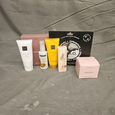 APPROXIMATEY 20 HEALTH AND BEAUTY PRODUCTS TO INCLUDE - LANOLIPS LIP SCRUB - NAYDAY BODY BLITZ OIL - TONI&GUY HEAT PROTECTION MIST - ETC