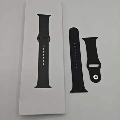 BOXED APPLE WATCH SPORT BAND IN BLACK - 46MM M/L