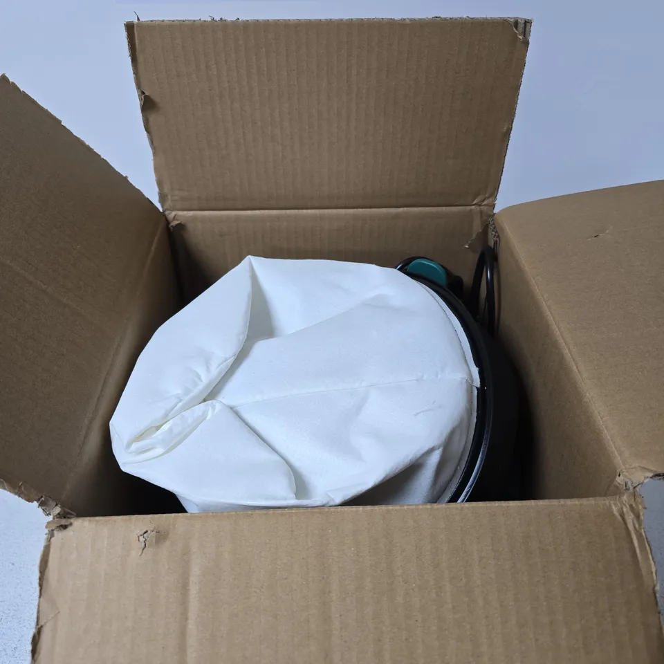VACUUM MACHINE BOXED
