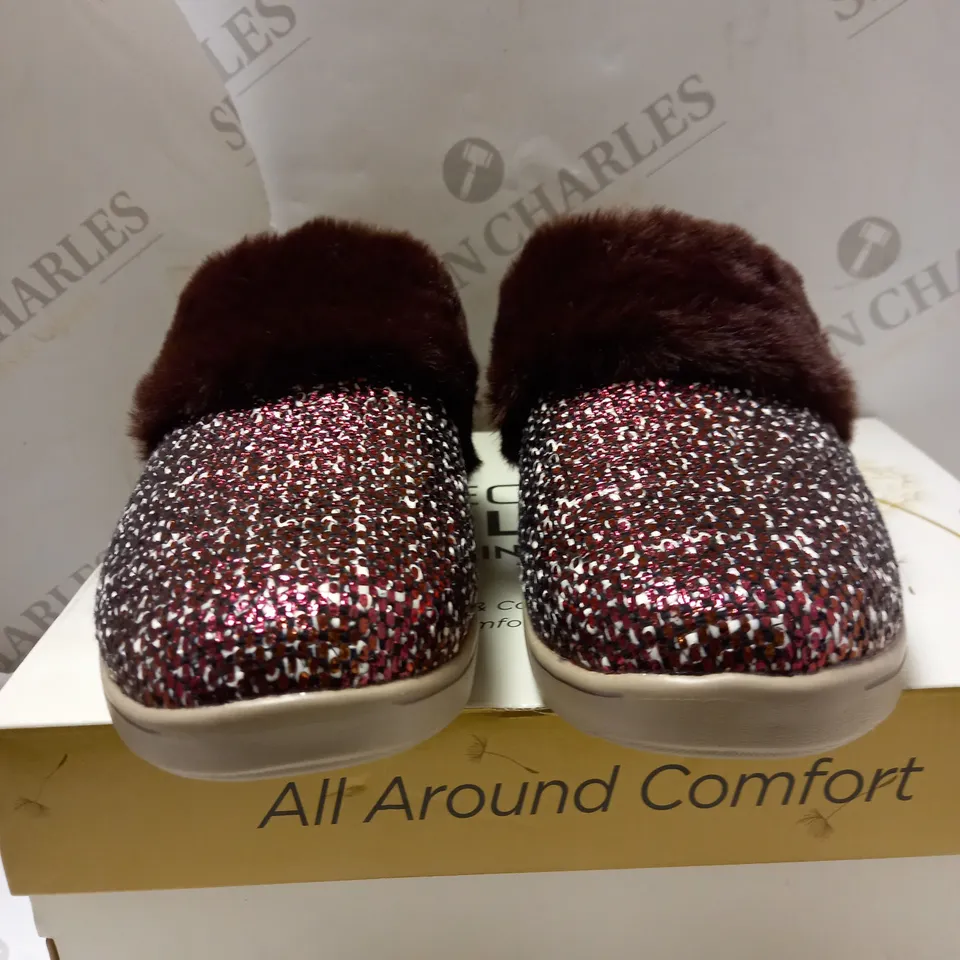 SKECHERS BURGUNDY ARCH SLIP ON SHOES - SIZE 5