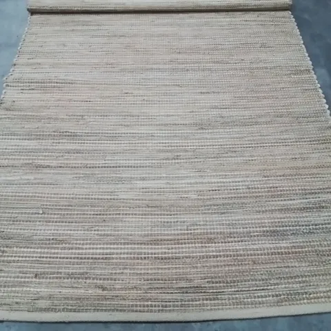 SOLID COLOUR HAND WOVEN AREA RUG 