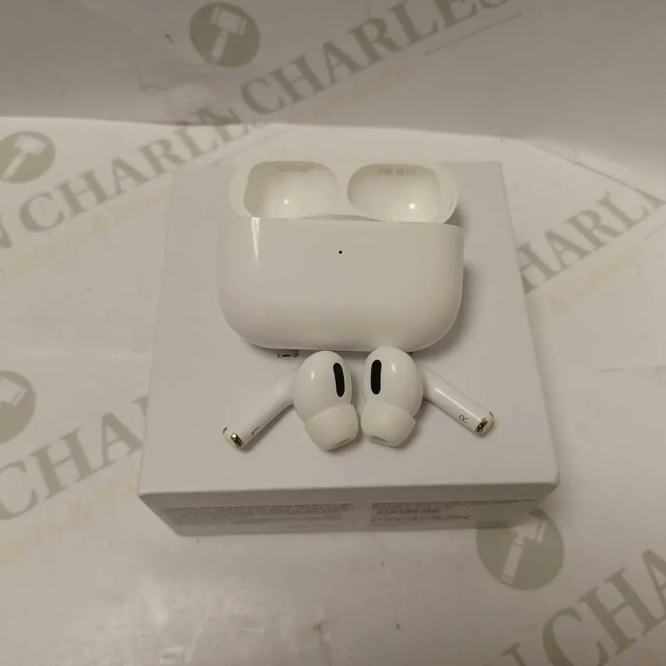 BOXED APPLE AIRPODS PRO (A2190)