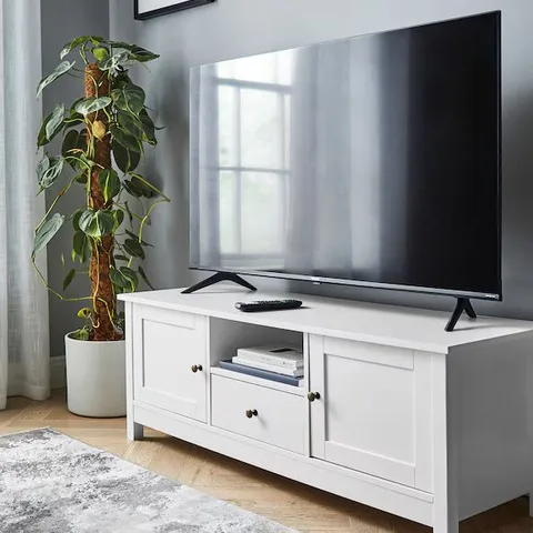 BOSWORTH TV UNIT WHITE