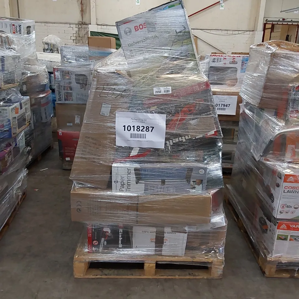 PALLET OF APPROXIMATELY 25 ASSORTED HIGH VALUE ITEMS TO INCLUDE 