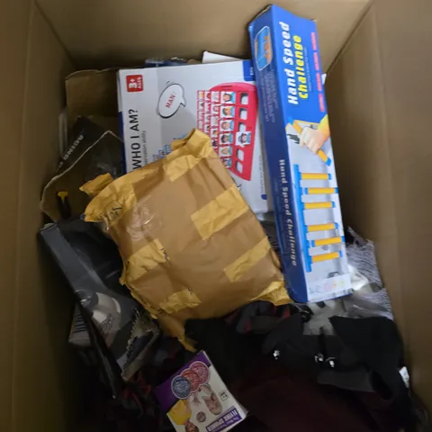 LARGE QUANTITY OF ASSORTED TOYS AND GAMES TO INCLUDE - GUESS WHO, HAND SPEED GAME AND FANCY DRESS