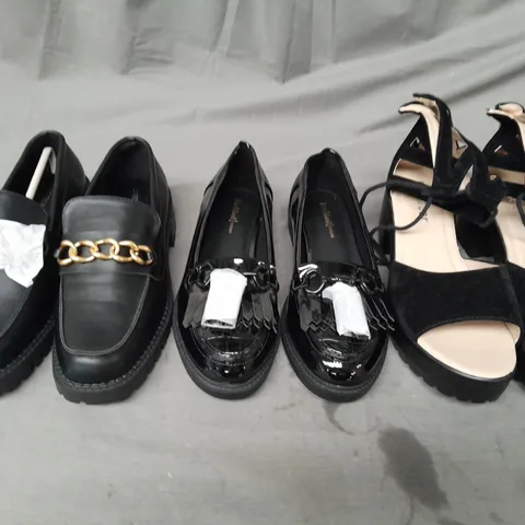 BOX OF APPROXIMATELY 15 ASSORTED PAIRS OF SHOES AND FOOTWEAR ITEMS IN VARIOUS COLOURS, STYLES, AND SIZES - COLLECTION ONLY
