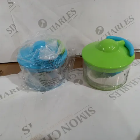 KUHN RIKON SET OF 2 AQUA PULL CHOPS WITH LOCKING LID WITH GIFT BOX