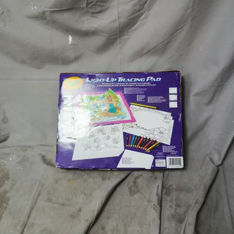 BOXED CRAYOLA LIGHT-UP TRACING PAD 