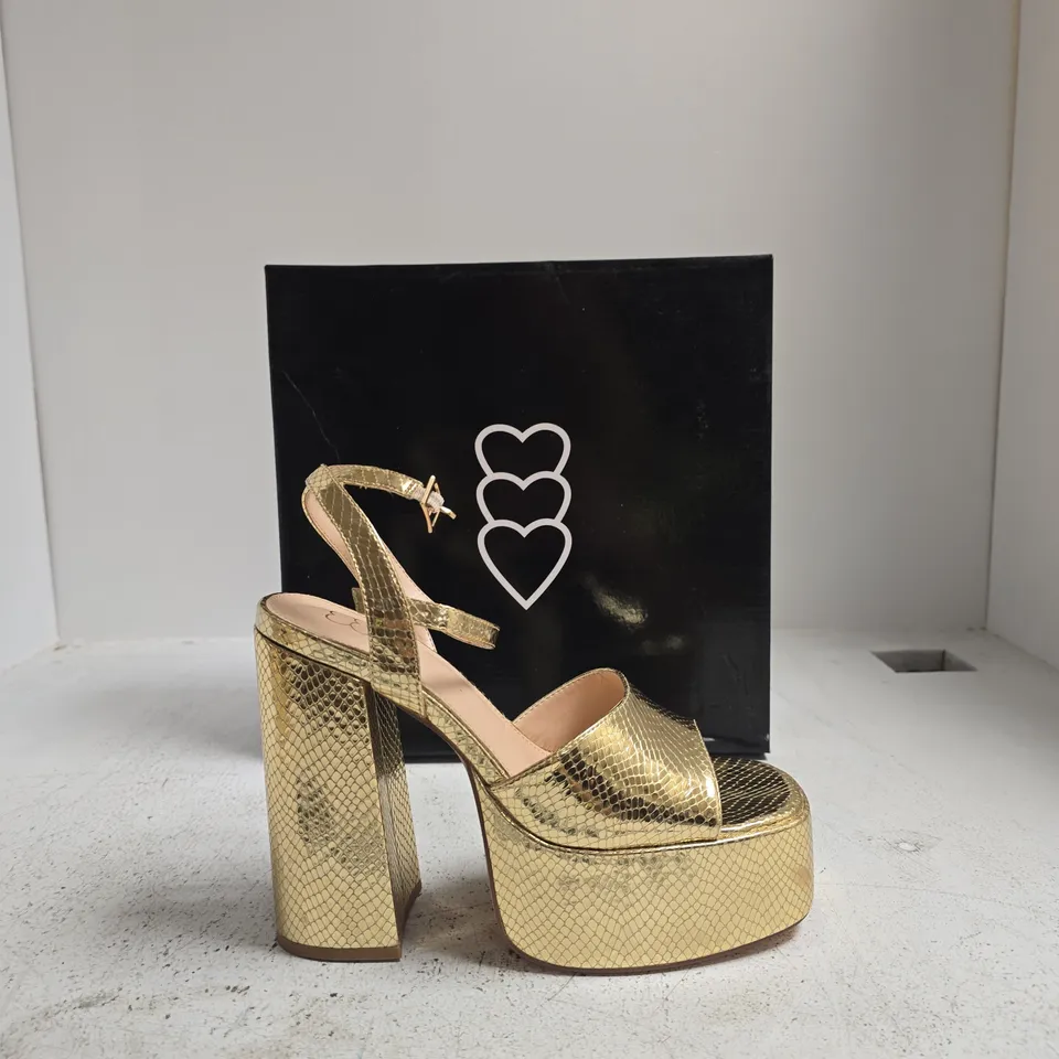 KOI DBP70 GOLD LIZARD PU PLATFORM SANDALS – UK SIZE 6