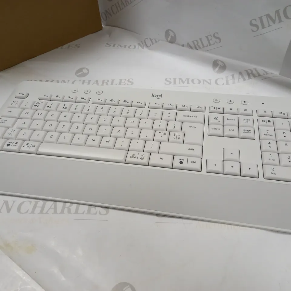 LOGITECH SIGNATURE K650 WIRELESS KEYBOARD WHITE 